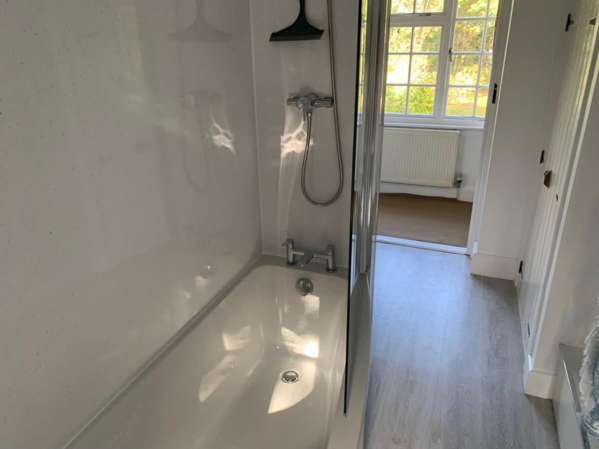 Holiday home River A Country Retreat In Wooded Gardens East Stoke (Dorset)