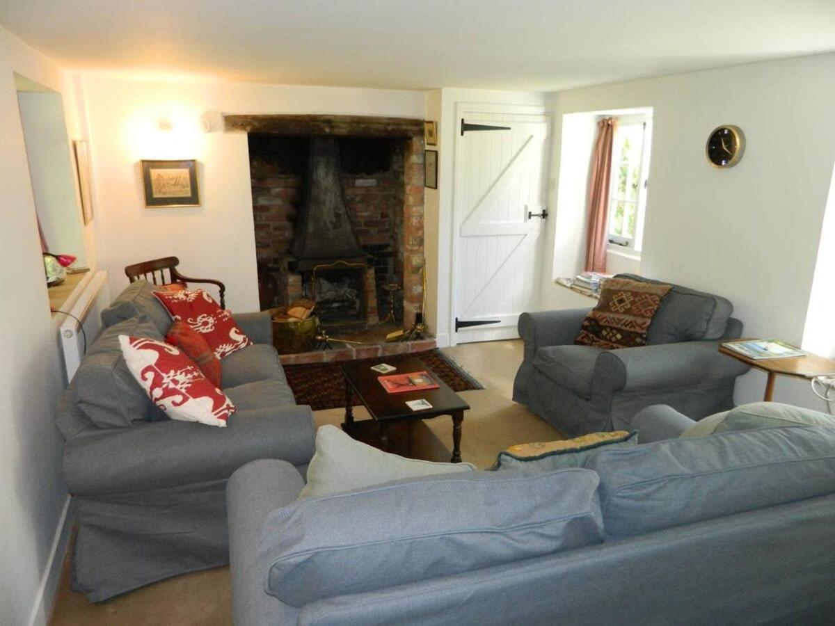 Holiday home River A Country Retreat In Wooded Gardens *